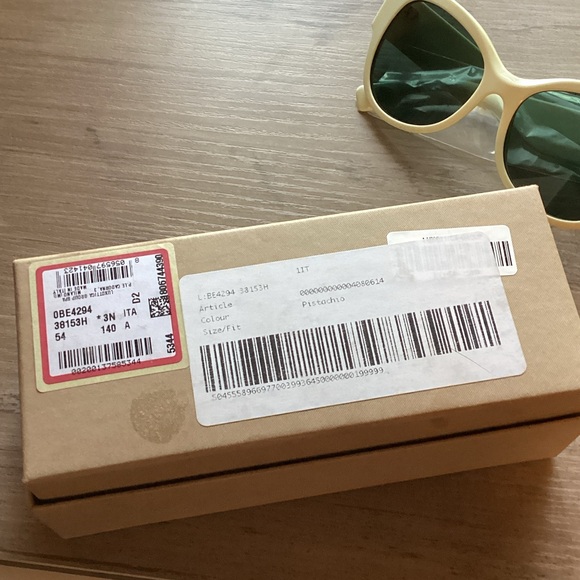 New Burberry OBE4294 Pistachio colored Butterfly Frame Sunglasses - Picture 7 of 8